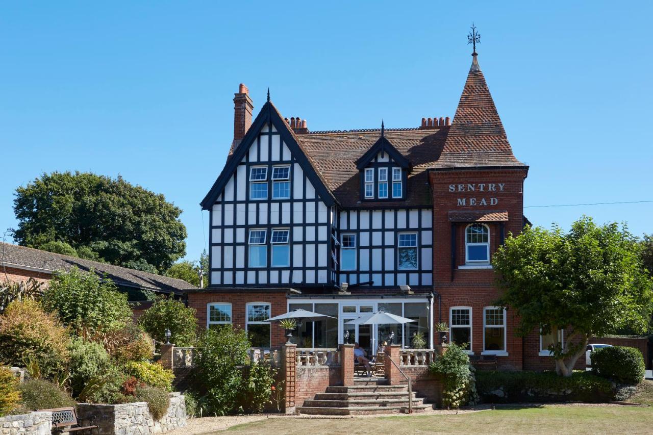Sentry Mead Hotel Totland Exterior foto